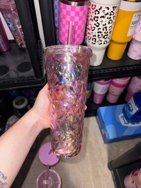 Iridescent Pink Faceted Tumbler with Straw